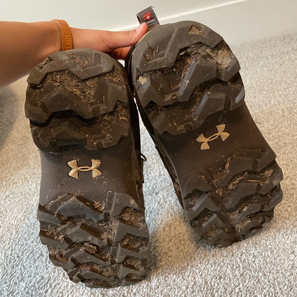 Underamour Hunting/Hiking Boots - Picture 3 of 7